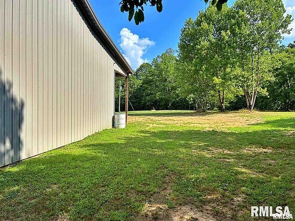 5th image of 40 Presley Loop