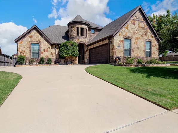 5100 Breezewind Ln, Fort Worth, TX 76123