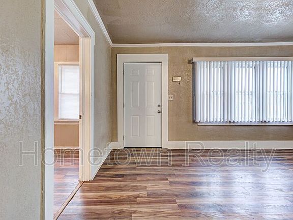 4th image of 1617 NE 18th St