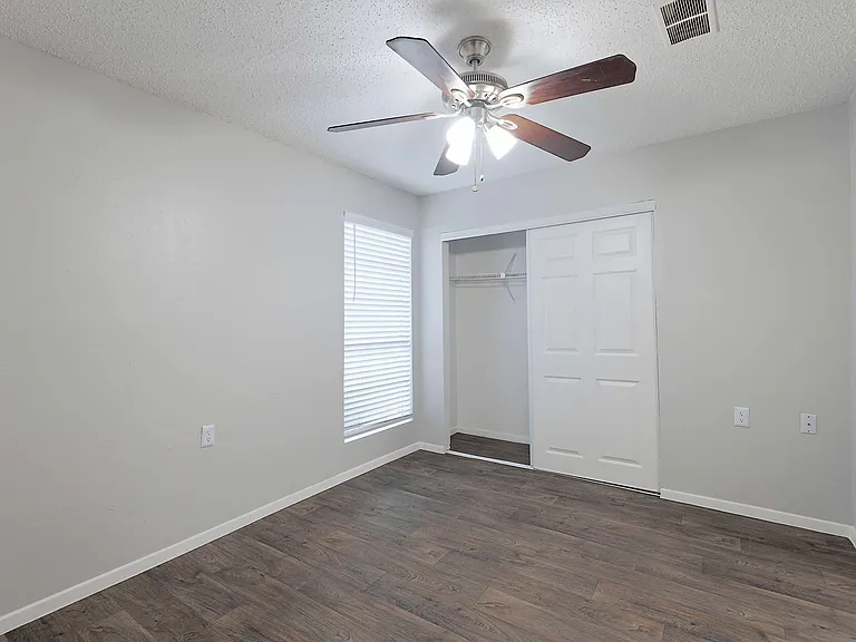 Woodhollow Apartment Homes — Photo 33