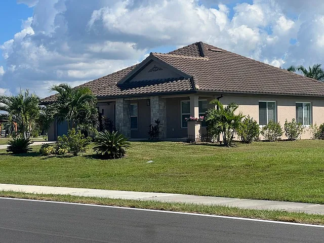 17314 Cape Horn Blvd — Photo 4