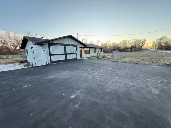 6424 W Farm Rd 140, Springfield, MO 65802