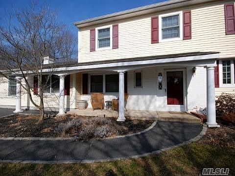 2nd image of 20 Duquesne Dr