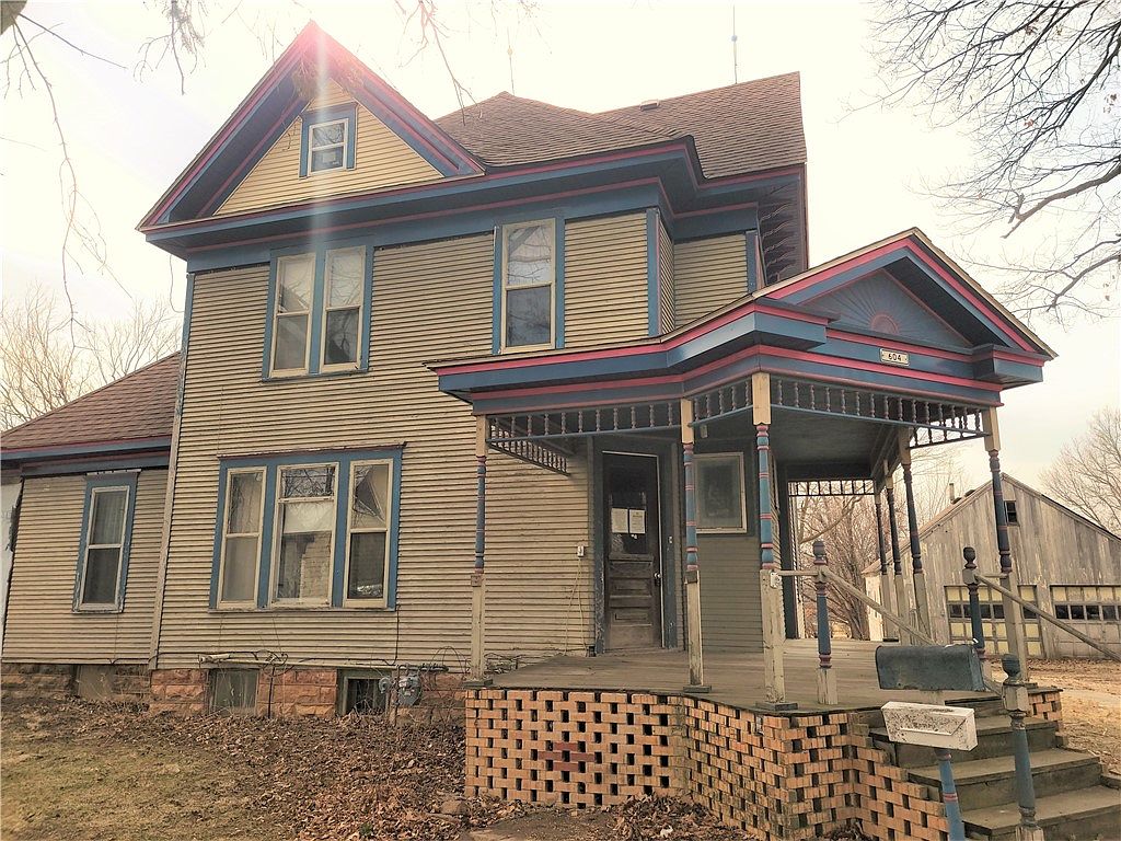 604 Mill St, Traer, IA 50675 Zillow