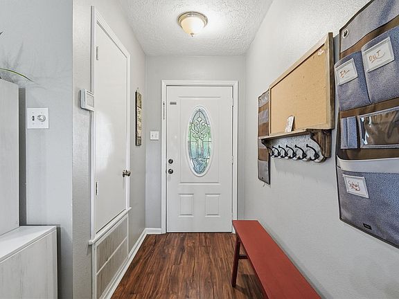 5th image of 814 Kimmons Dr