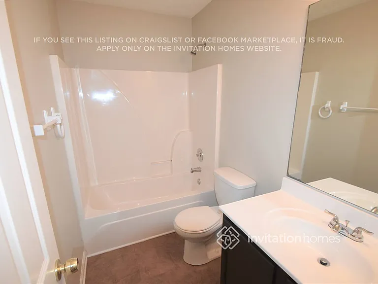 1346 Haynes Trace Ct — Photo 6