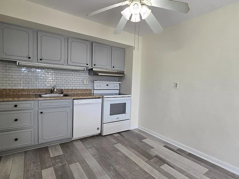 111 Chestnut St #609 — Photo 5