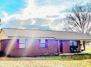 100 Headstart Rd, Taylorsville, MS 39168