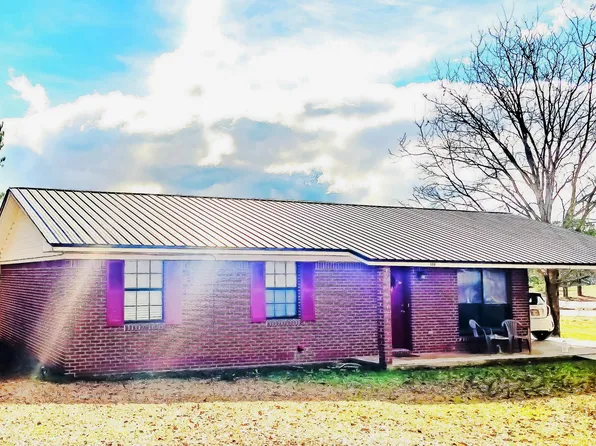 100 Headstart Rd, Taylorsville, MS 39168
