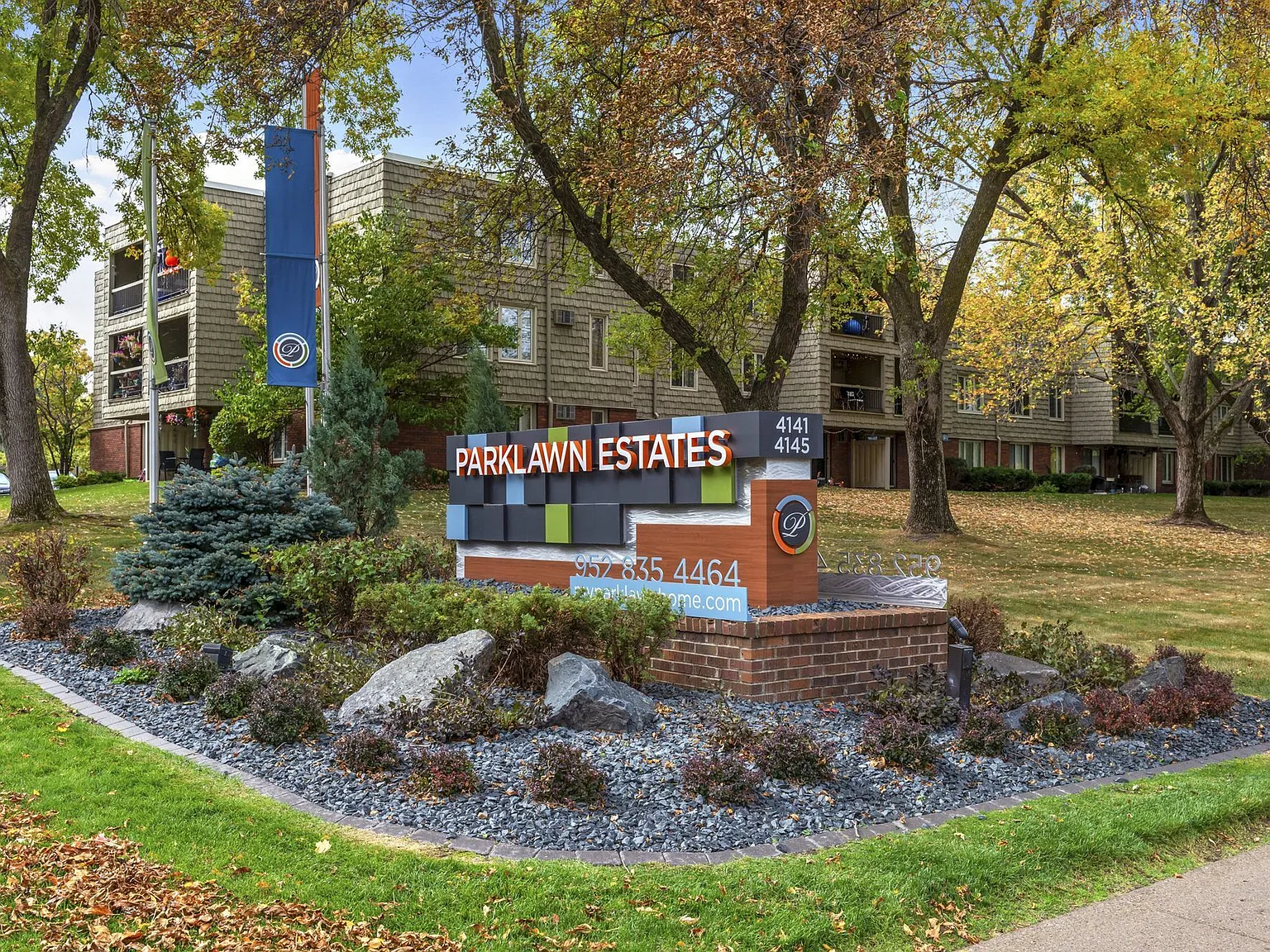 Parklawn Estates — Photo 1