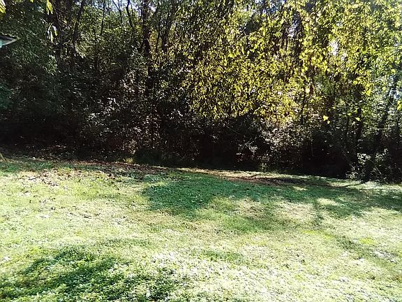 4th image of 2055 Old Baker Rd