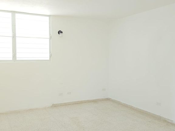 5th image of 16 Avenida Las Colinas