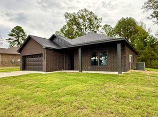 248 Fox Chase Cir, Hot Springs National Park, AR 71913