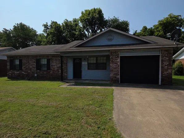 1508 E L St, Russellville, AR 72801