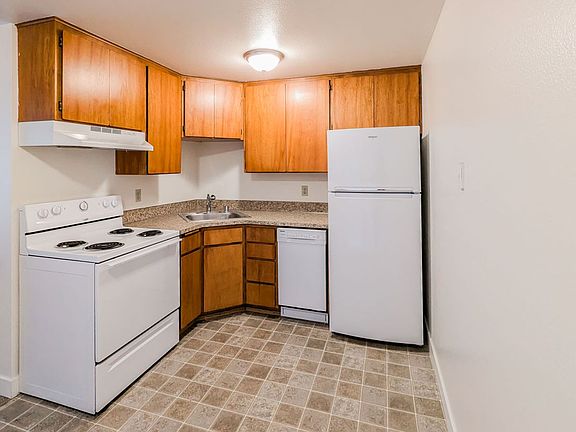 2nd image of 12714 51st Ave NE #F
