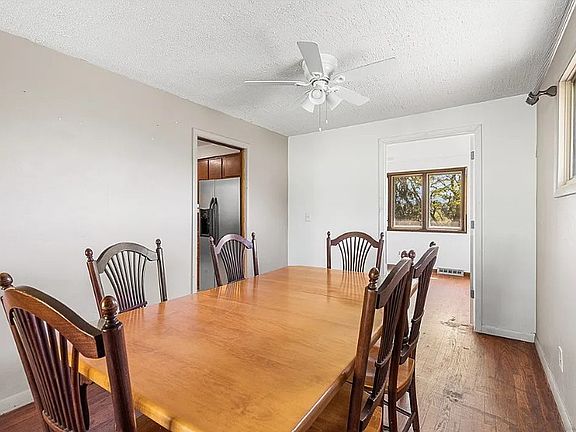 5th image of 1138 N Glencove Rd