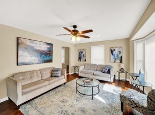 1582 Wentworth Ave, Calumet City, IL 60409