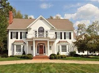 3167 S Windsor Ct, Westlake, OH