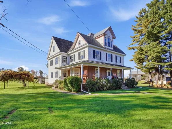 1014 Cochecton Tpke, Tyler Hill, PA 18469