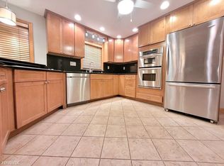 26 Gladstone St #1, Everett, MA 02149