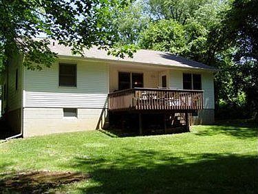 4th image of 417 Fernwood Ave