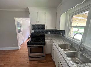 38 Green Acres Dr, Ware Shoals, SC 29692
