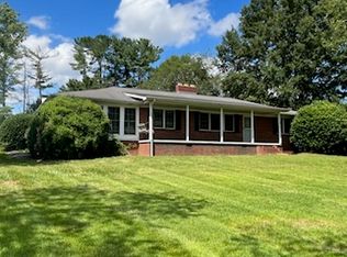 104 Beaver Dam Dr, Shelby, NC 28150