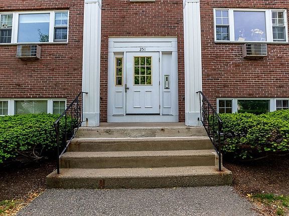 2nd image of 251 Rock St APT B7