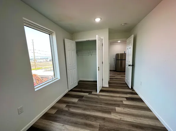 215 Lincoln Street image 16 of 17