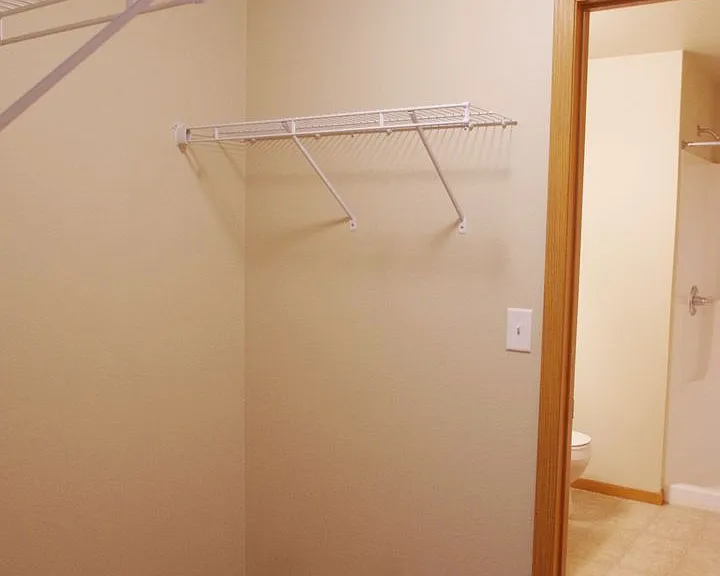 Belcastle Apartments — Photo 83