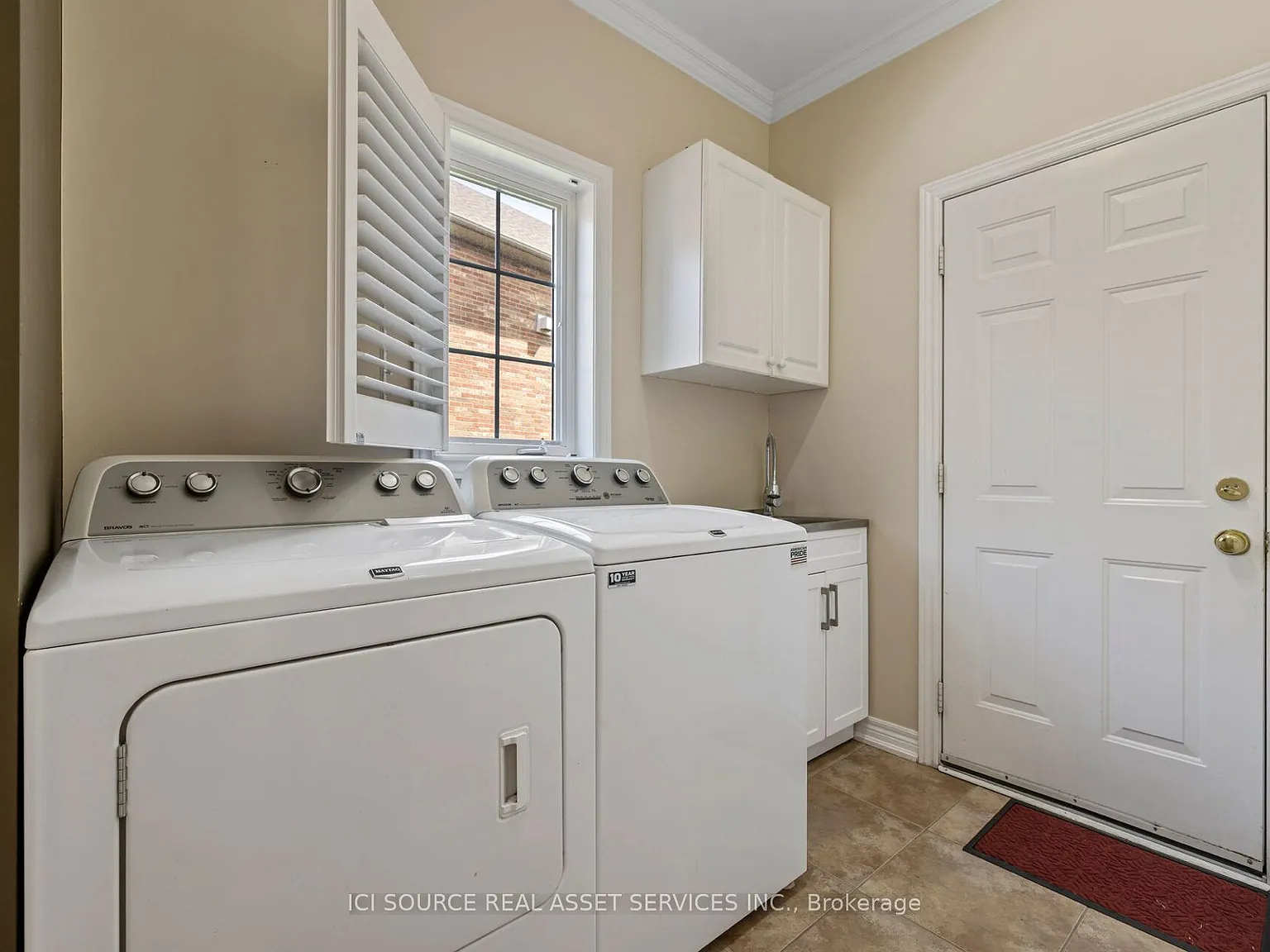4 bed, $4,800 — Photo 4