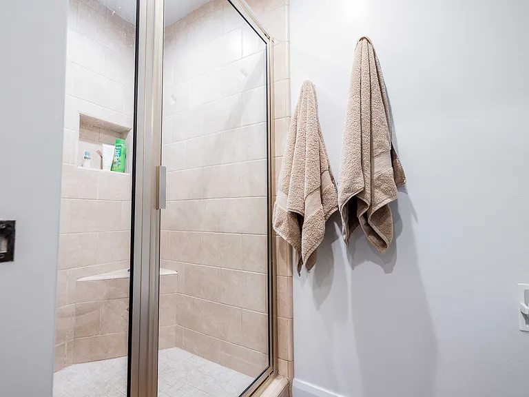 268 Frederick Dr — Photo 11