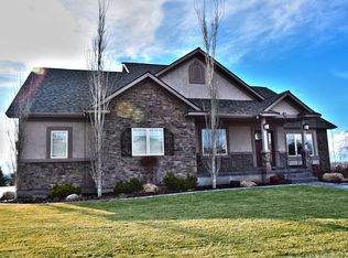 3832 S Founders Pointe Dr, Ammon, ID 83406