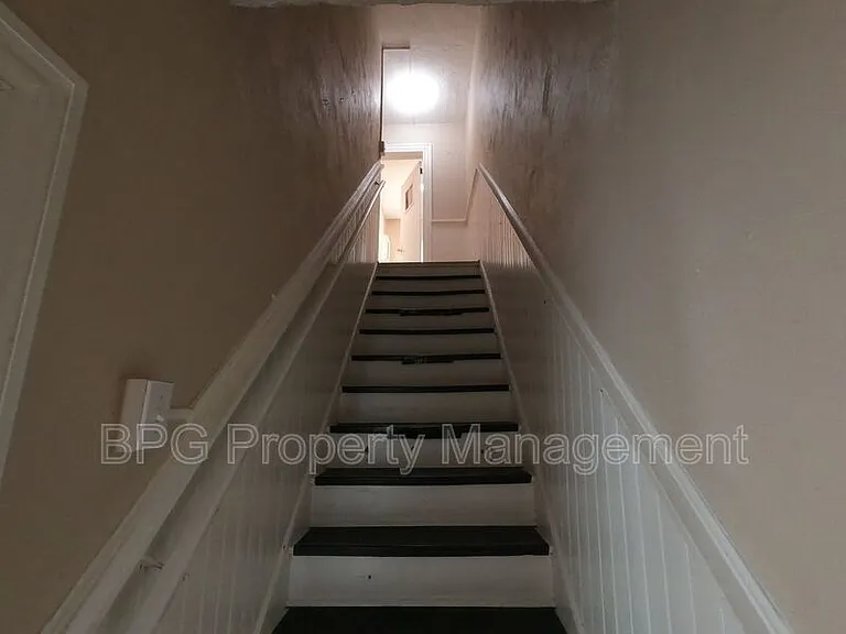 20 W Wolfe St — Photo 9