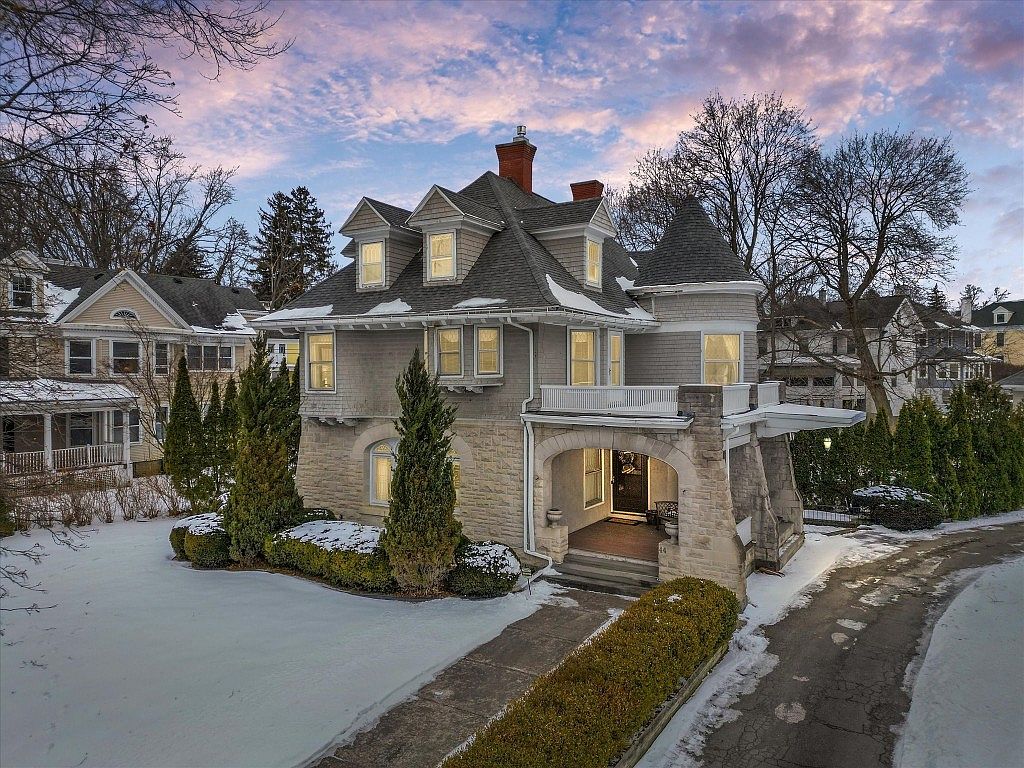 44 Riverside Dr, Binghamton, NY 13905 | MLS #328296 | Zillow