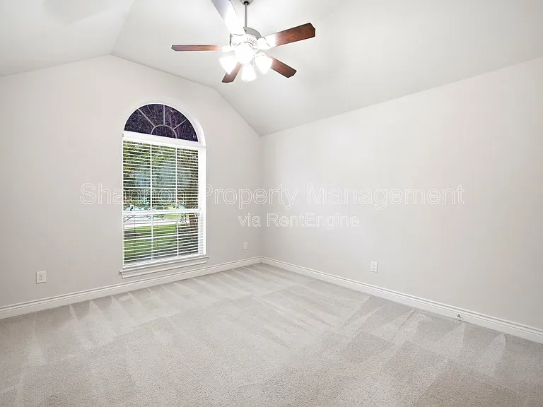 28319 Shining Creek Ln — Photo 14