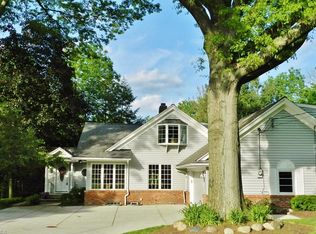 30065 Bolingbrook Rd, Pepper Pike, OH 44124