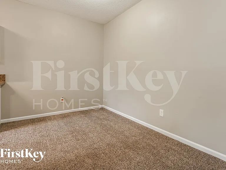 8536 Dandy Ave — Photo 5