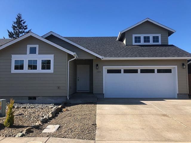 1st image of 1055 Creswood Dr