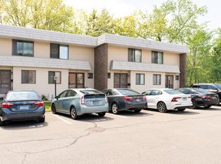 43 Mountain Laurel Ct, Cromwell, CT 06416