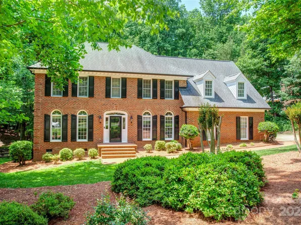 3809 Bellingham Ln, Charlotte, NC 28215