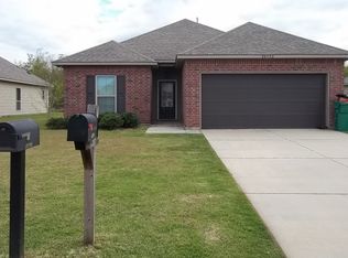 20420 Lullabye Ln, Hammond, LA 70401