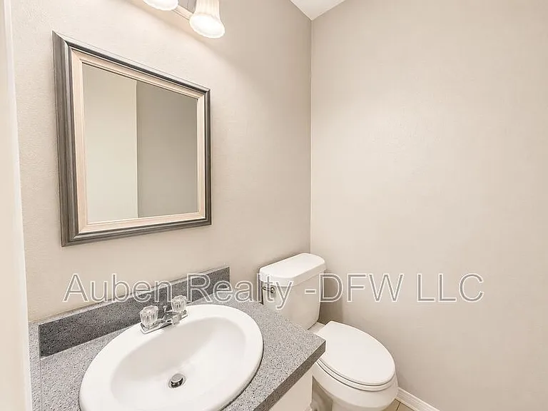 509 S Beverly St #3 — Photo 13