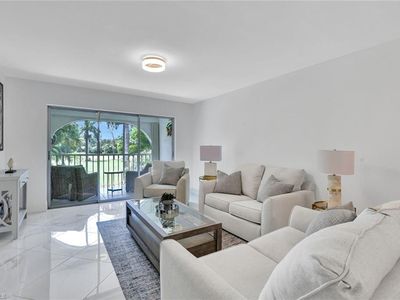 1055 Forest Lakes Dr #F203, Naples, FL, 34105
