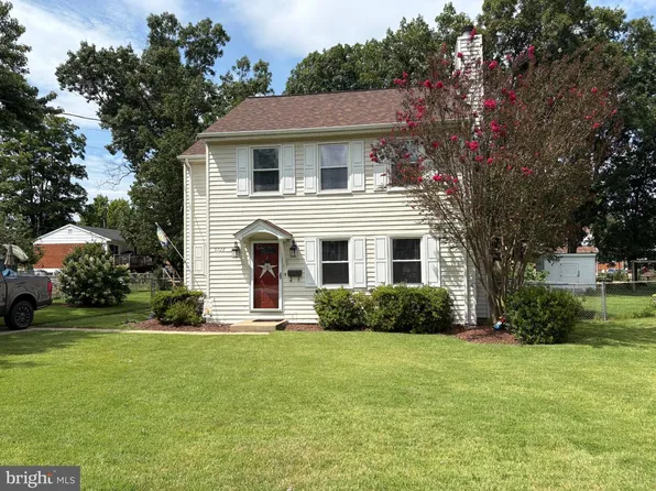 9728 King George Dr, Manassas, VA 20109