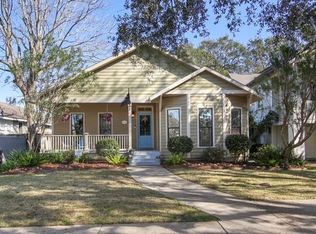 5619 Woodlawn Pl, New Orleans, LA 70124