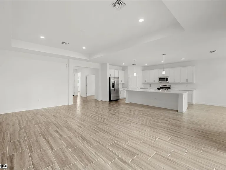 15222 Jadestone Dr — Photo 10