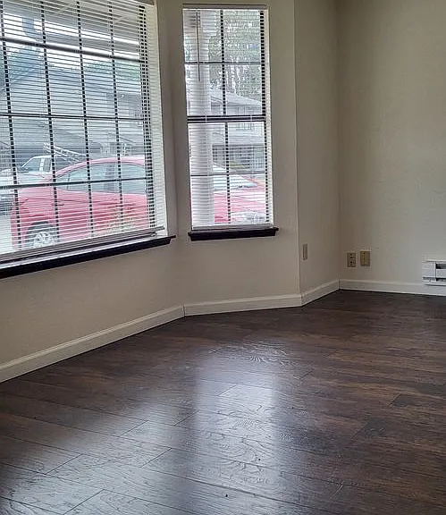1738 S 82nd St — Photo 6