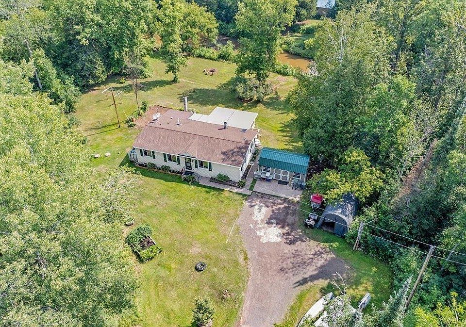 2876 South River Rd, South Range, WI 54874 MLS 6110157 Zillow