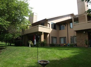 240 S Cardinal Dr APT 6, Clarinda, IA 51632